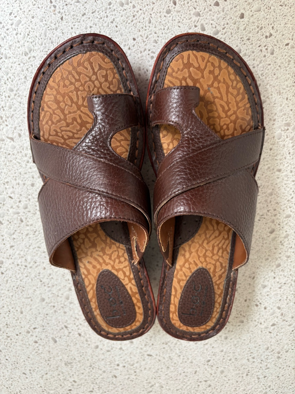 NWOT b.o.c Brown Leather Slide Sandals